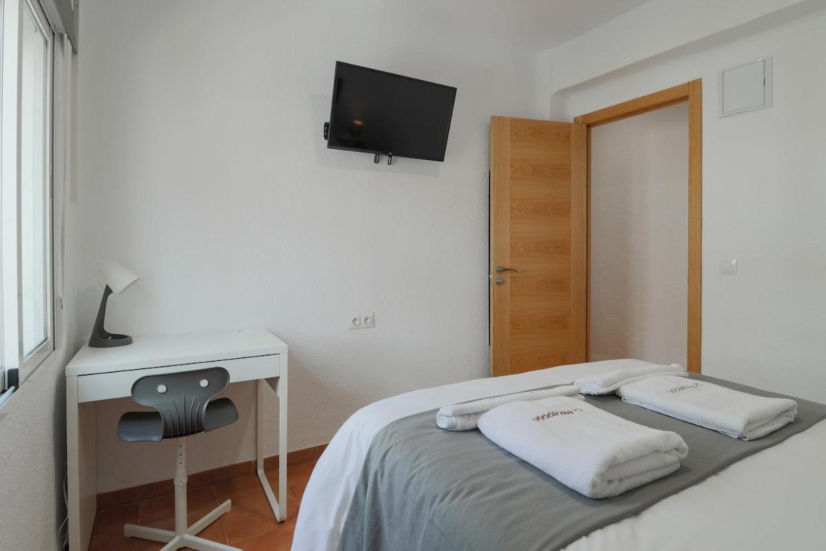 C75 - Comfy 3 Bedroom Near City Center Malaga Exterior photo